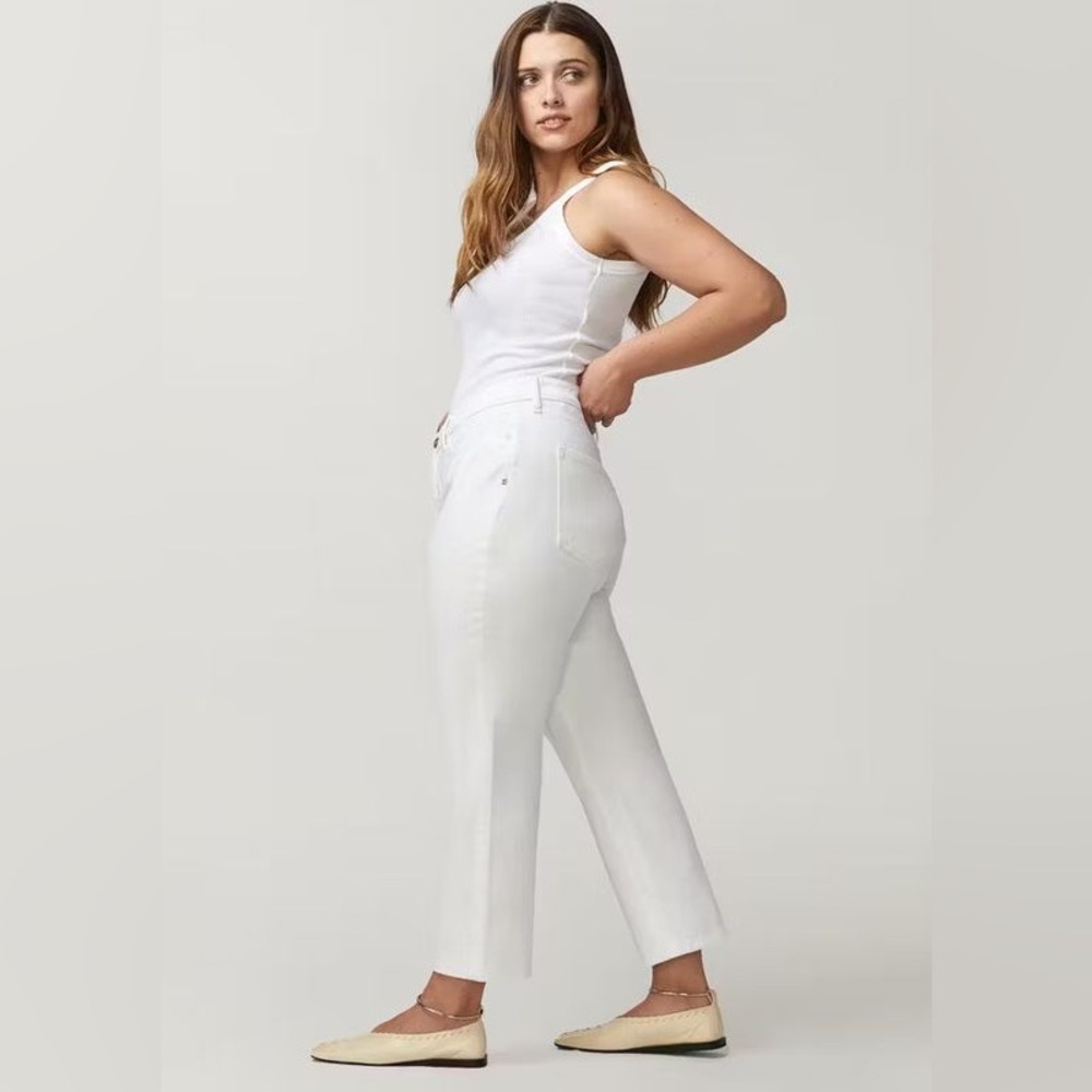 PLUS Hi-Rise Straight Leg Jean